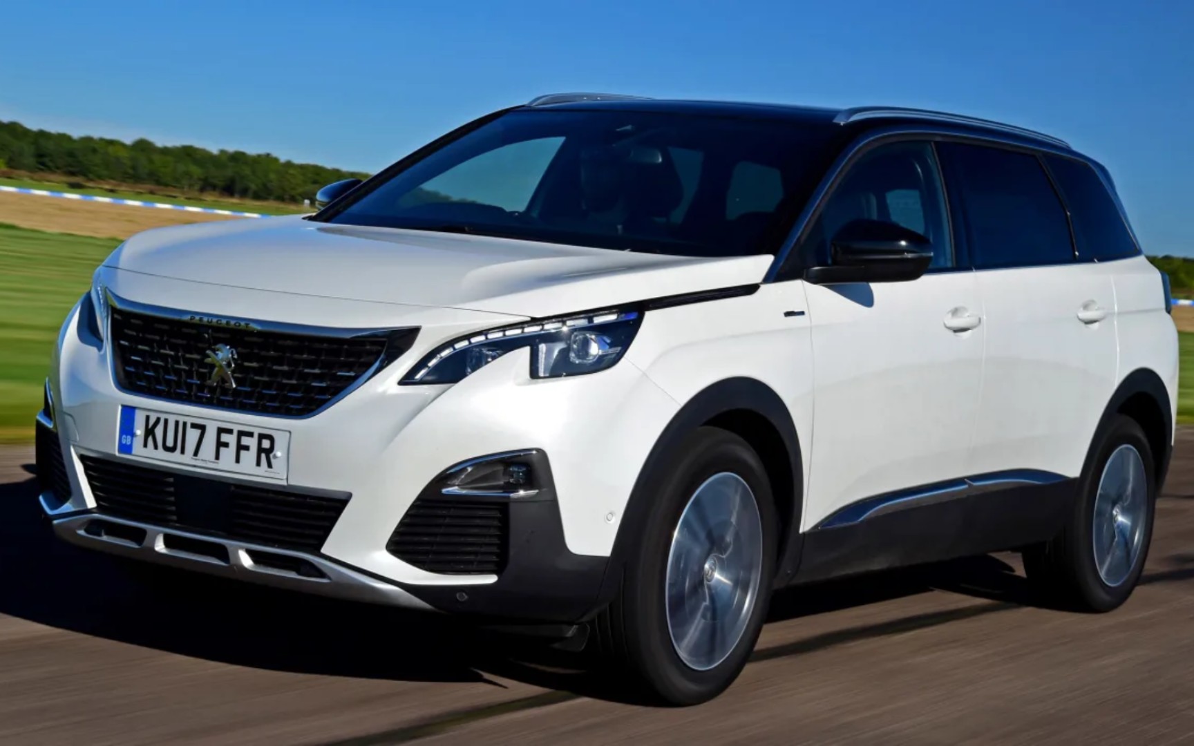 法系车终于"爆发",2023款标致5008亮相,换装新车标 1.8t