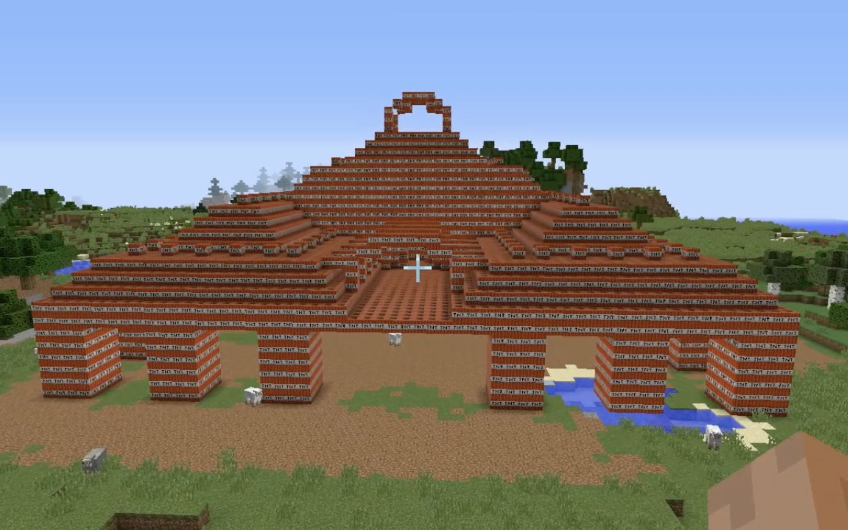 我的世界2万tnt做成的神殿