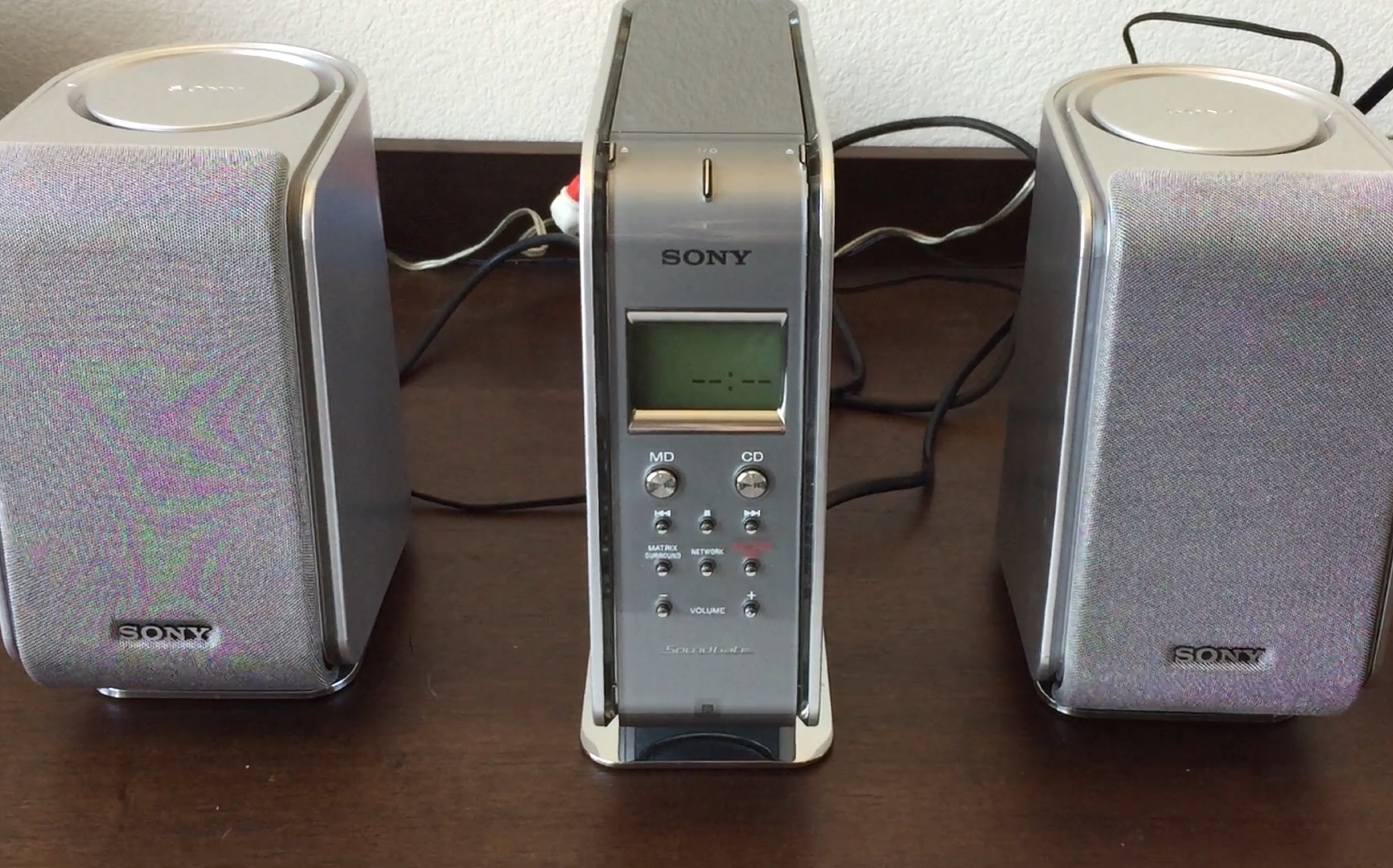 《华仔二号》出品:第三十一弹:索尼 sony 桌面分体cd md 音响lam-z05