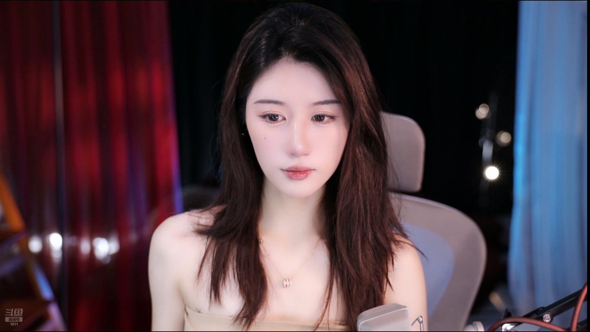 斗鱼-青台miss_2024-07-14-1946_07-14-2029_女主播的决定 ~1011