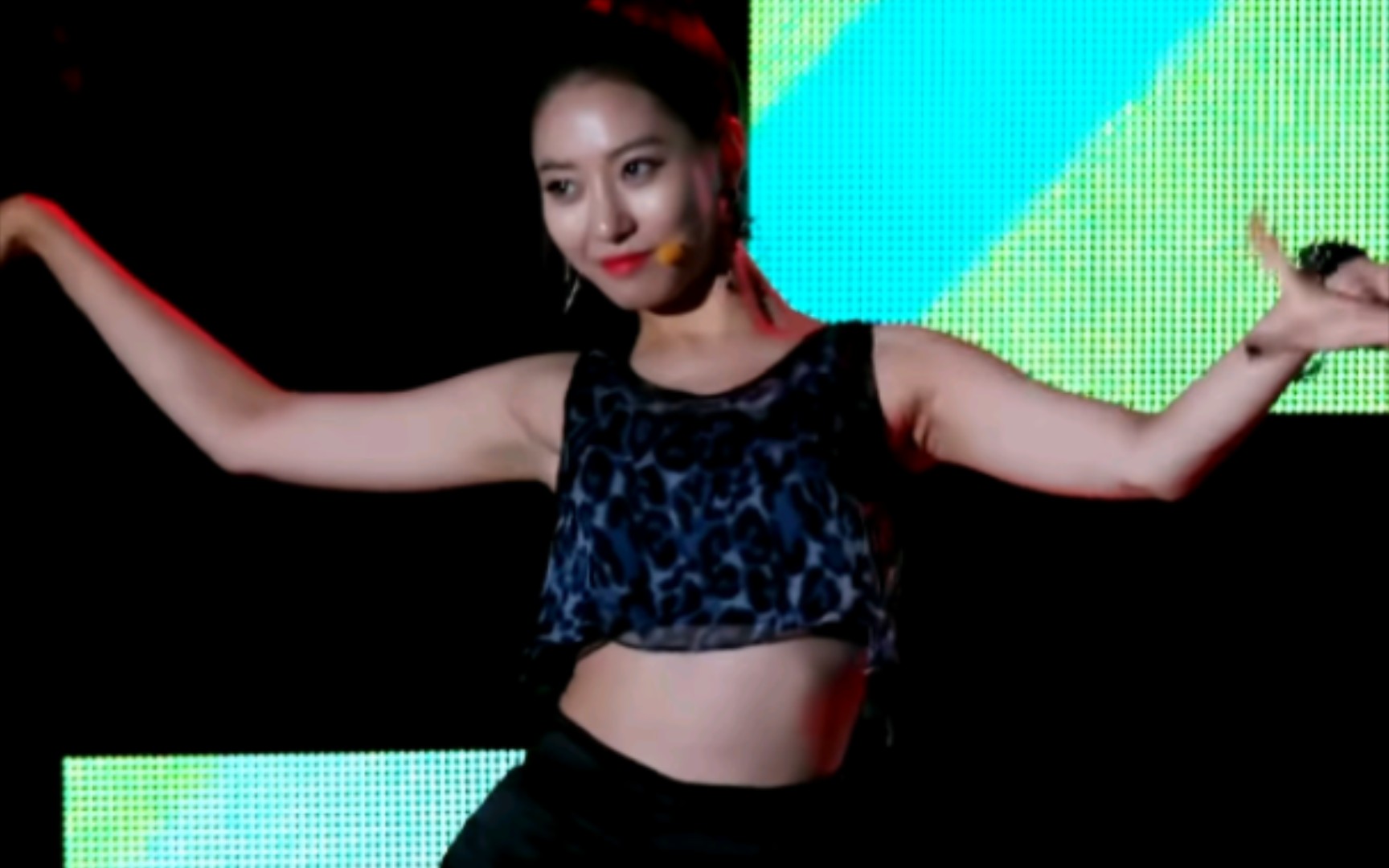 bestie-宋多惠,多惠的经典性感黑丝长腿舞台高清修复系列【4k60帧】