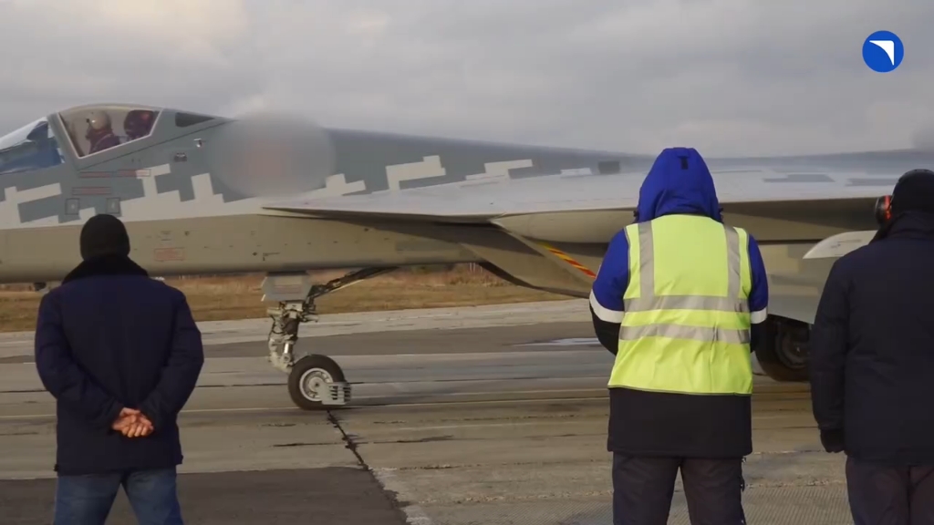 联合航空制造公司向俄罗斯国防部交付了一批苏57和苏35S飞机哔哩哔哩bilibili