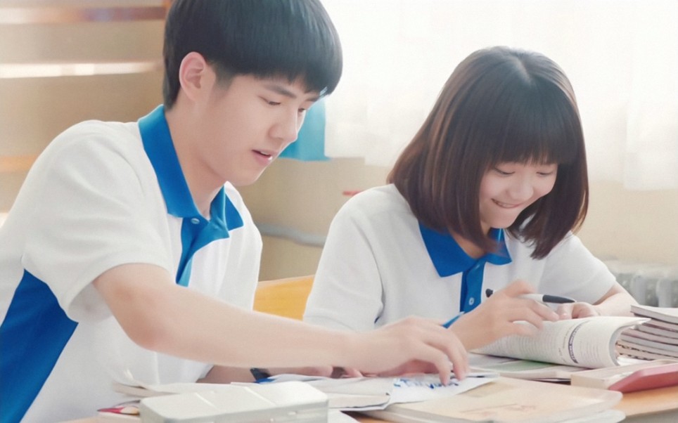 [4k画质]许嵩 - 小烦恼没什么大不了(耿耿于怀)看评论区_哔哩哔哩 (゜