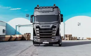 下载视频: 【汽车文化】斯堪尼亚旗舰车型770S 论一辆Scania 770S是如何完成改装的 V8 Designed by #Sirbudesign #69