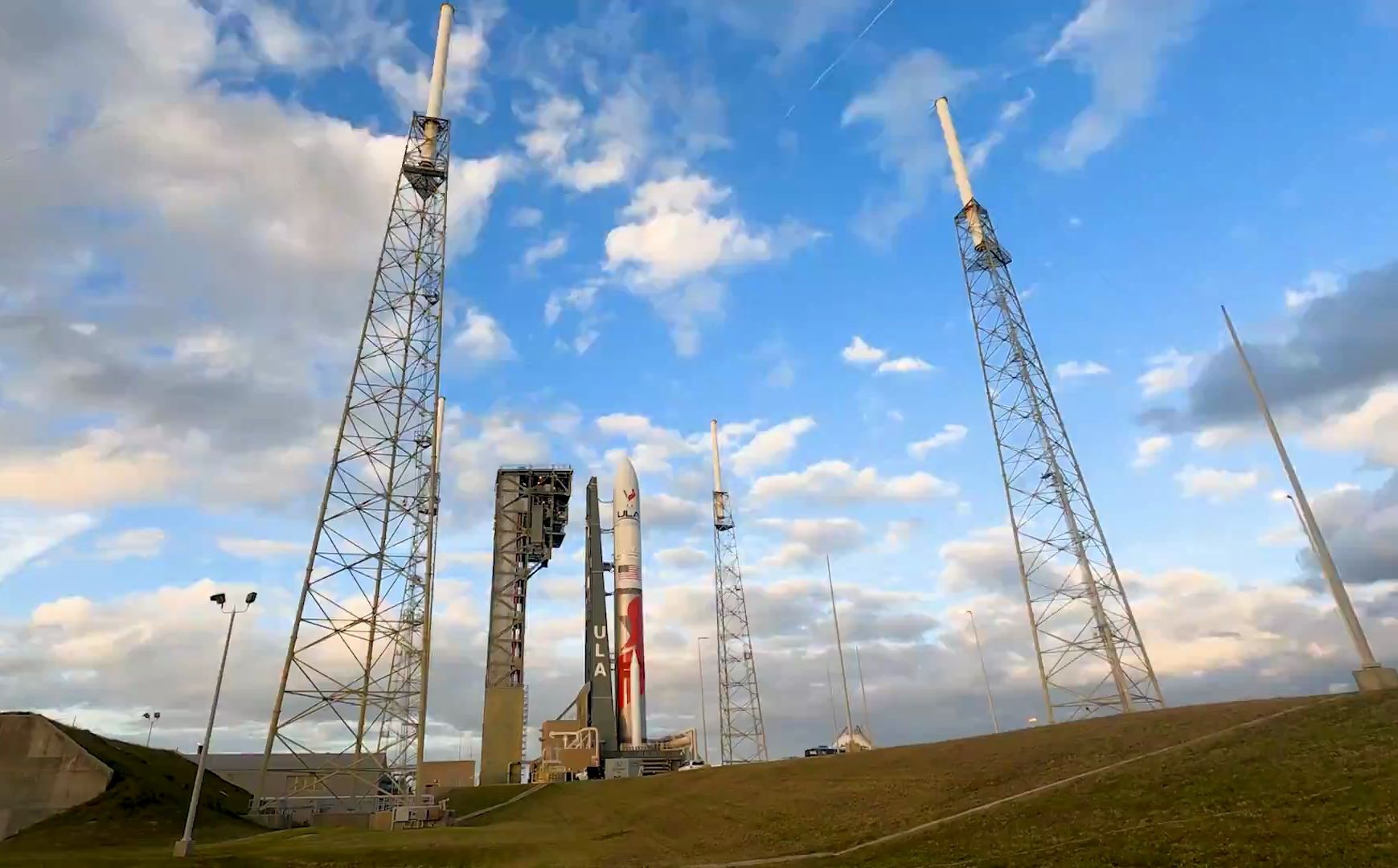 ula发布了vulcan运载火箭首飞任务集锦,震撼的一塌糊涂