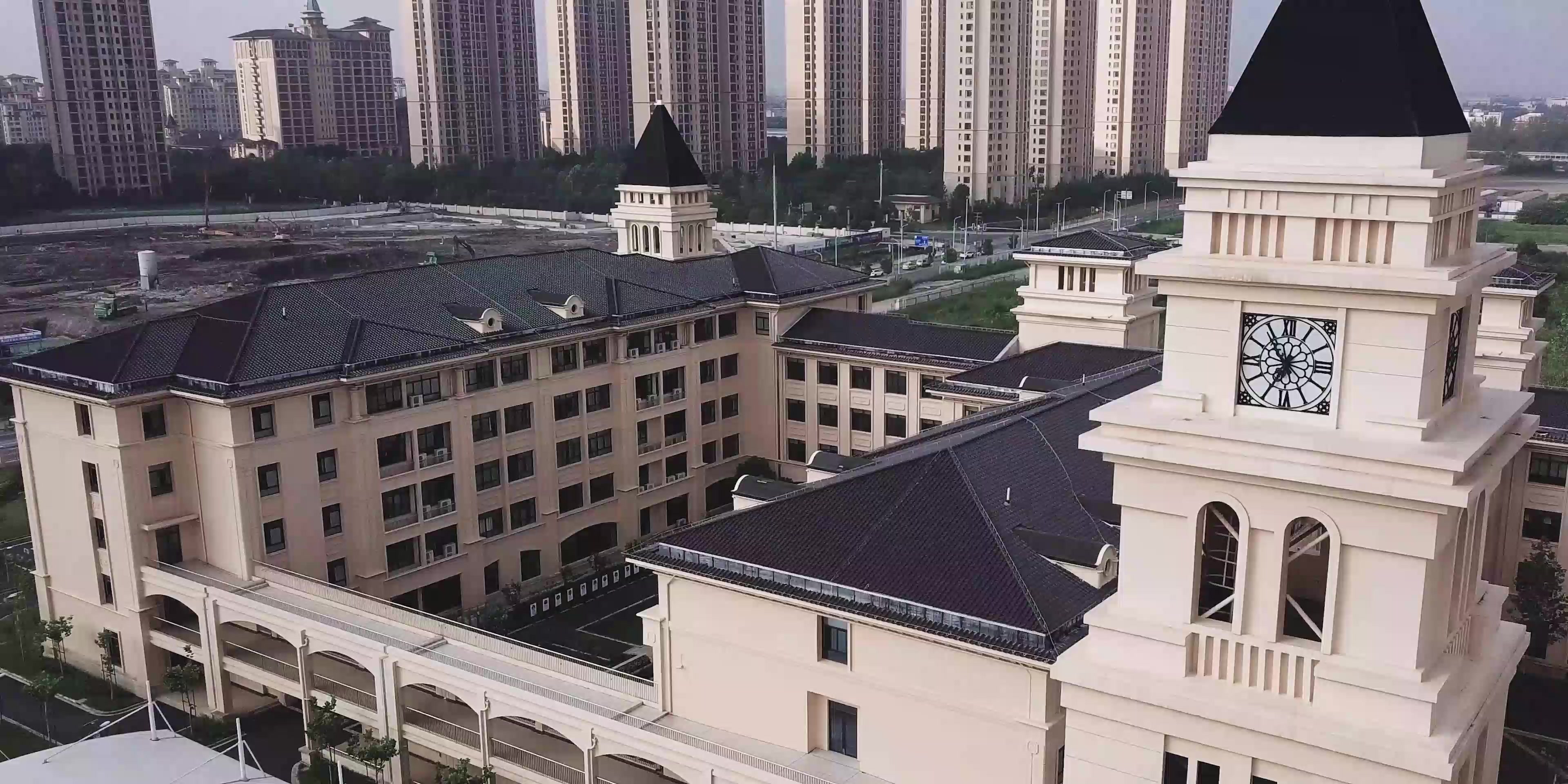 【4k航拍】北京外国语大学附属上海市田园高级中学 第17届秋季运动会