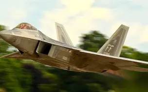 Tải video: F-22航展飞行表演！