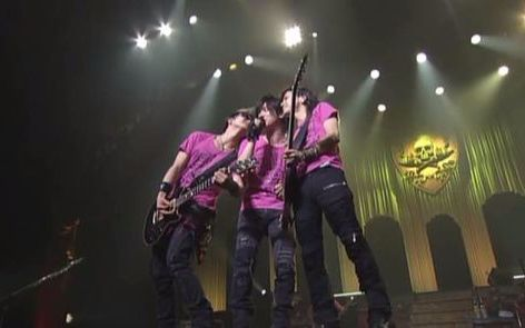 BREAKERZ】LIVE TOUR 2012～2013 “BEST”_哔哩哔哩_bilibili