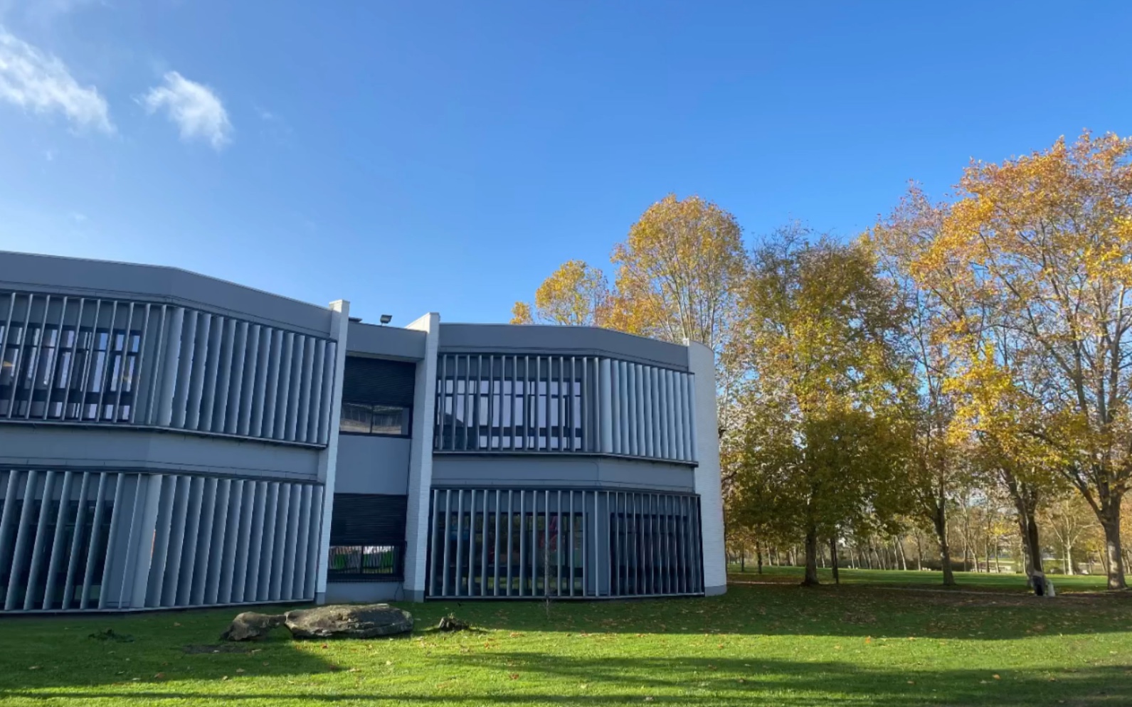 辛丑年冬 圣诞巴黎 乡村学校进城