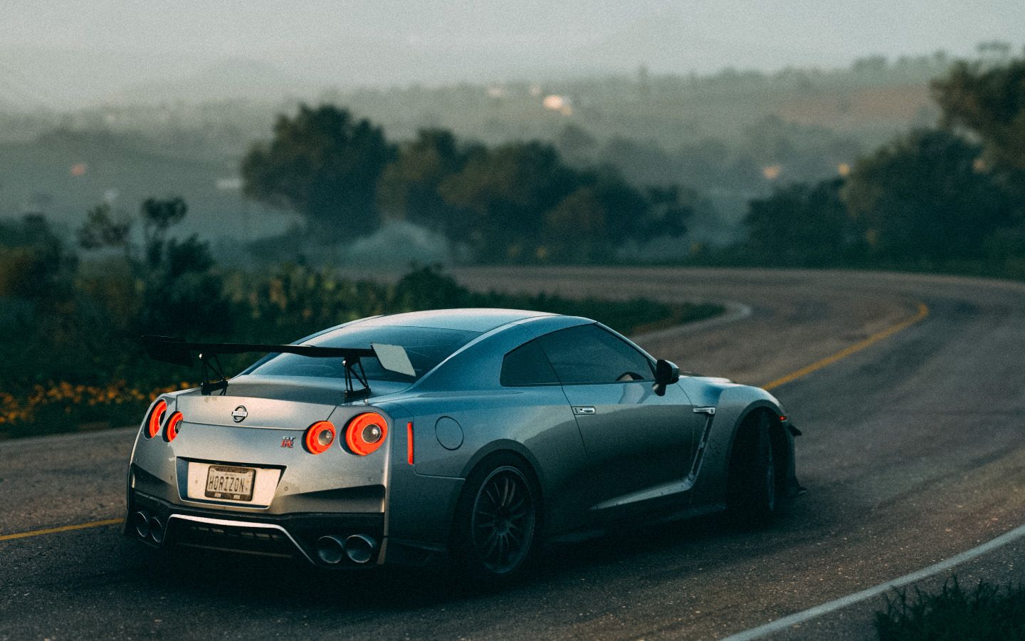 【极限竞速地平线5】gtr下山-30秒让你爱上地平线