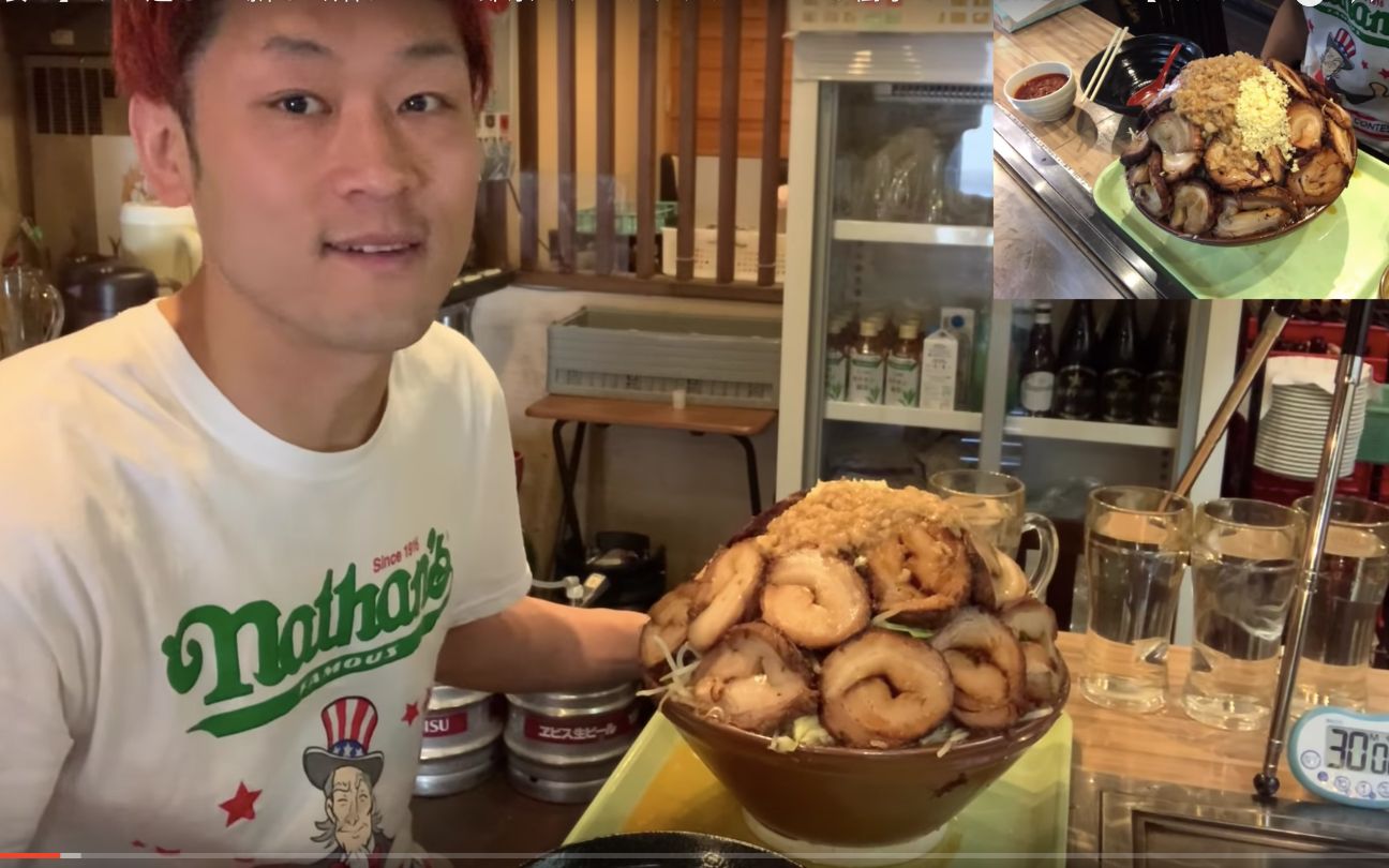 max铃木日本大胃王又来挑战面啦