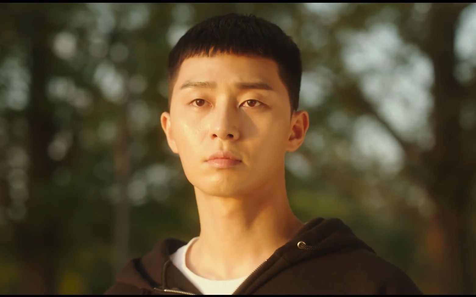 梨泰院class(实不相瞒我以为这是一部两个失去至亲的人相依为命最终男