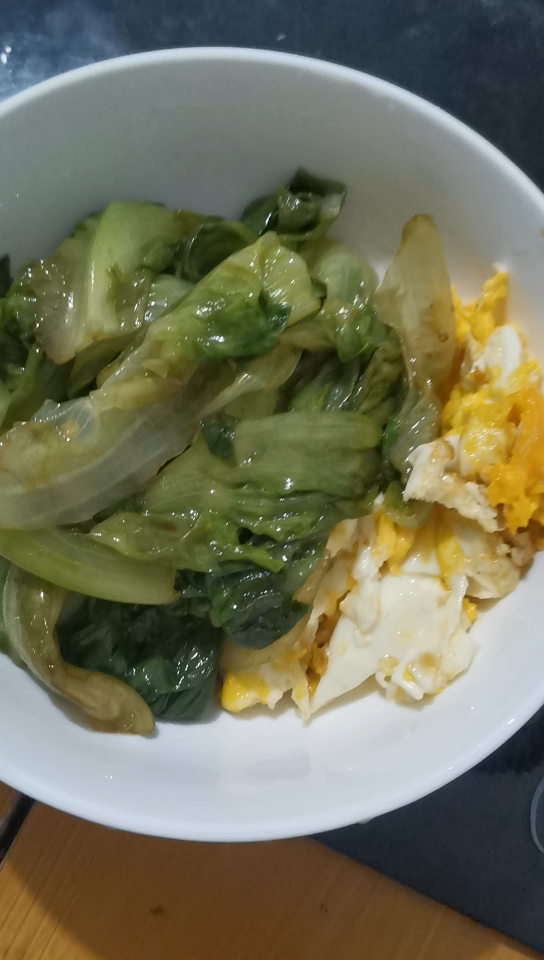 煎鸡蛋配生菜,超级好吃