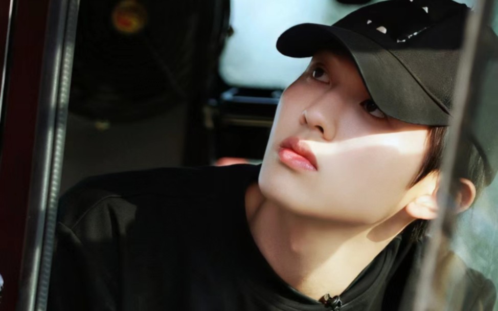 来看看啊昊炫"大风车"的高光时刻 (jjz还精彩回放了几次)