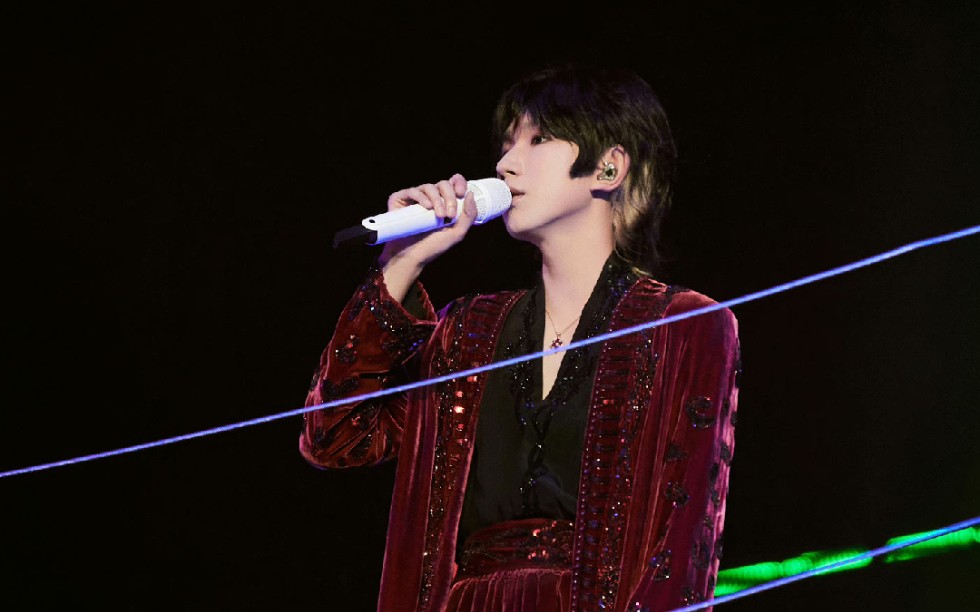 talk1 王源客厅狂欢演唱会4.30上海站