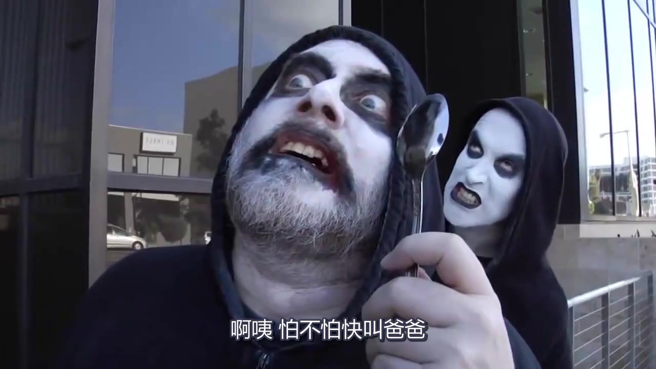 勺子杀人狂续集,冷血杀手只用勺子杀人,是个狠人!