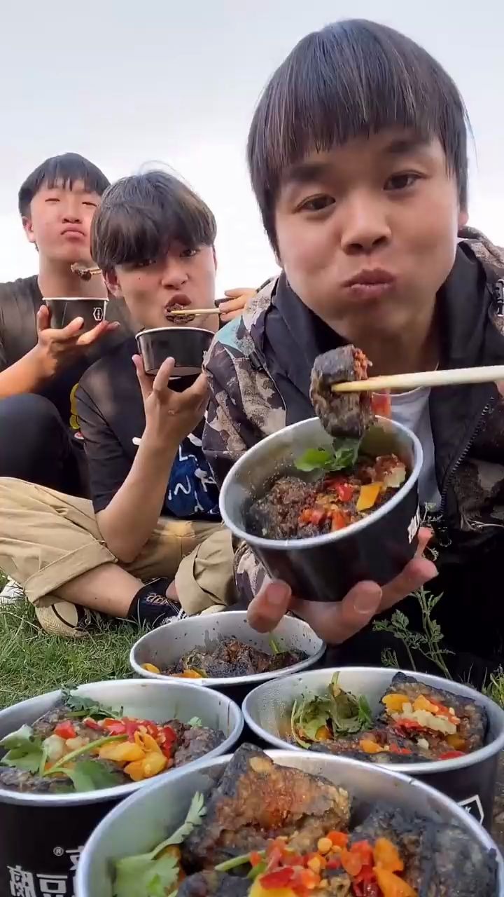 【快手吃播系列】快手吃播浪人~(一)_哔哩哔哩_bilibili