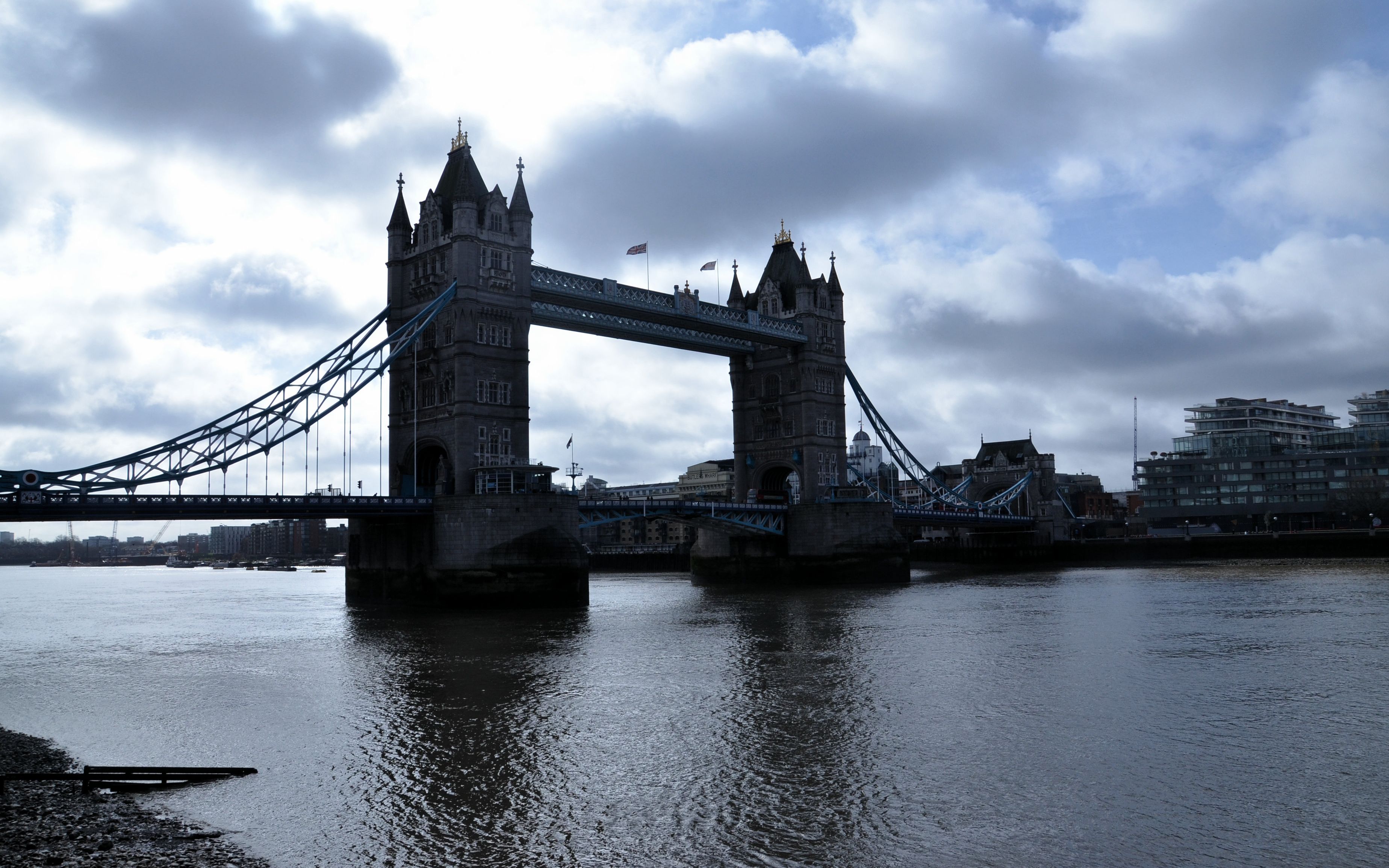 泰晤士河上的桥分布图图片