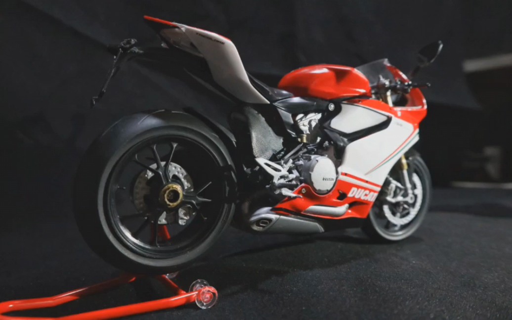 田宫摩托车 14132 杜卡迪1199 panigale s tricolore 1/12模型