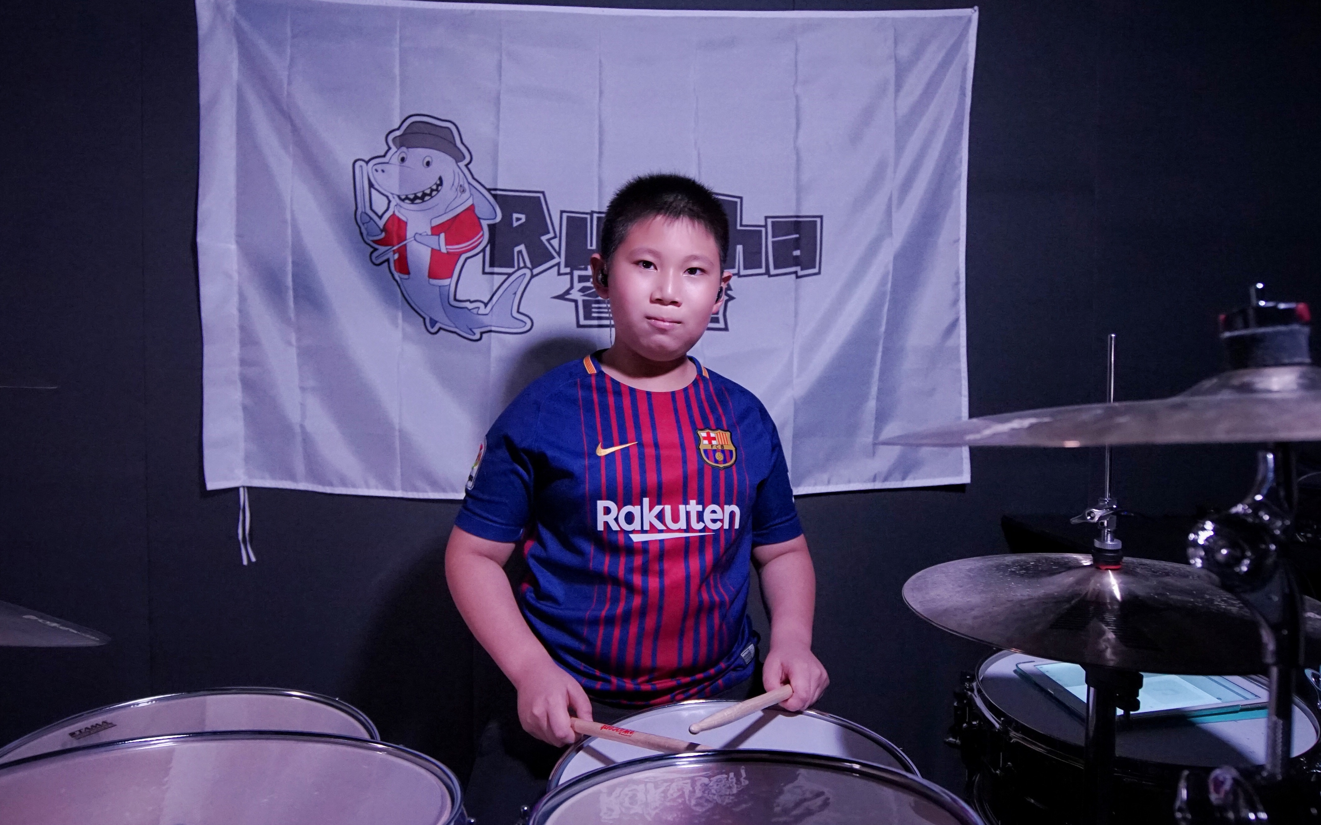 爆裂小鼓手 | 廖邦睿演奏「mid manhattan」