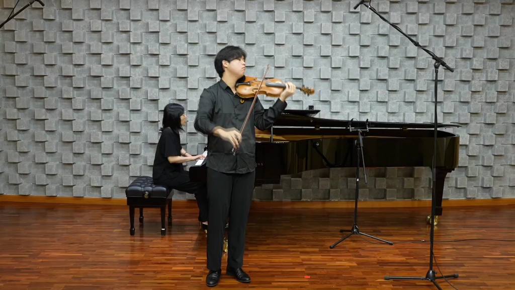 [图]Mozart Violin Concerto No.4 in D major III