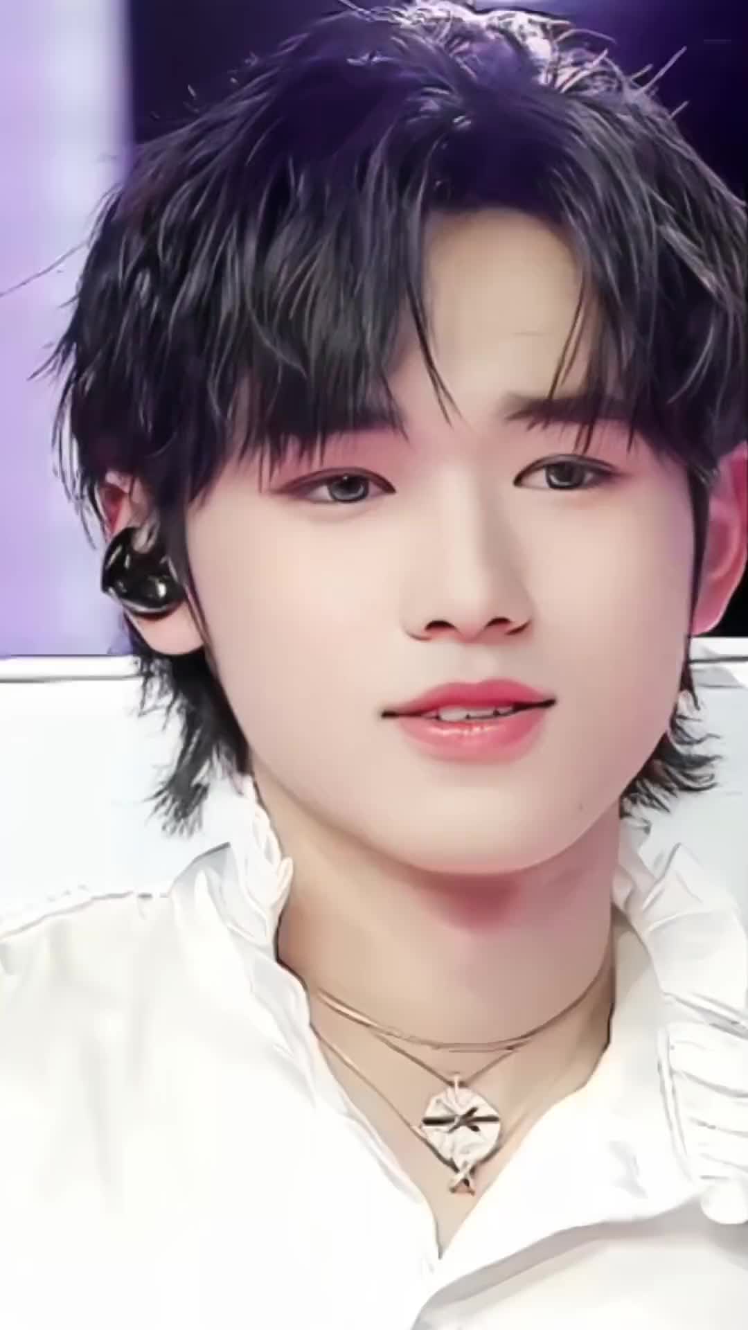 时代少年团宋亚轩小漂亮太好看了吧抖音小助手风会唱给你听