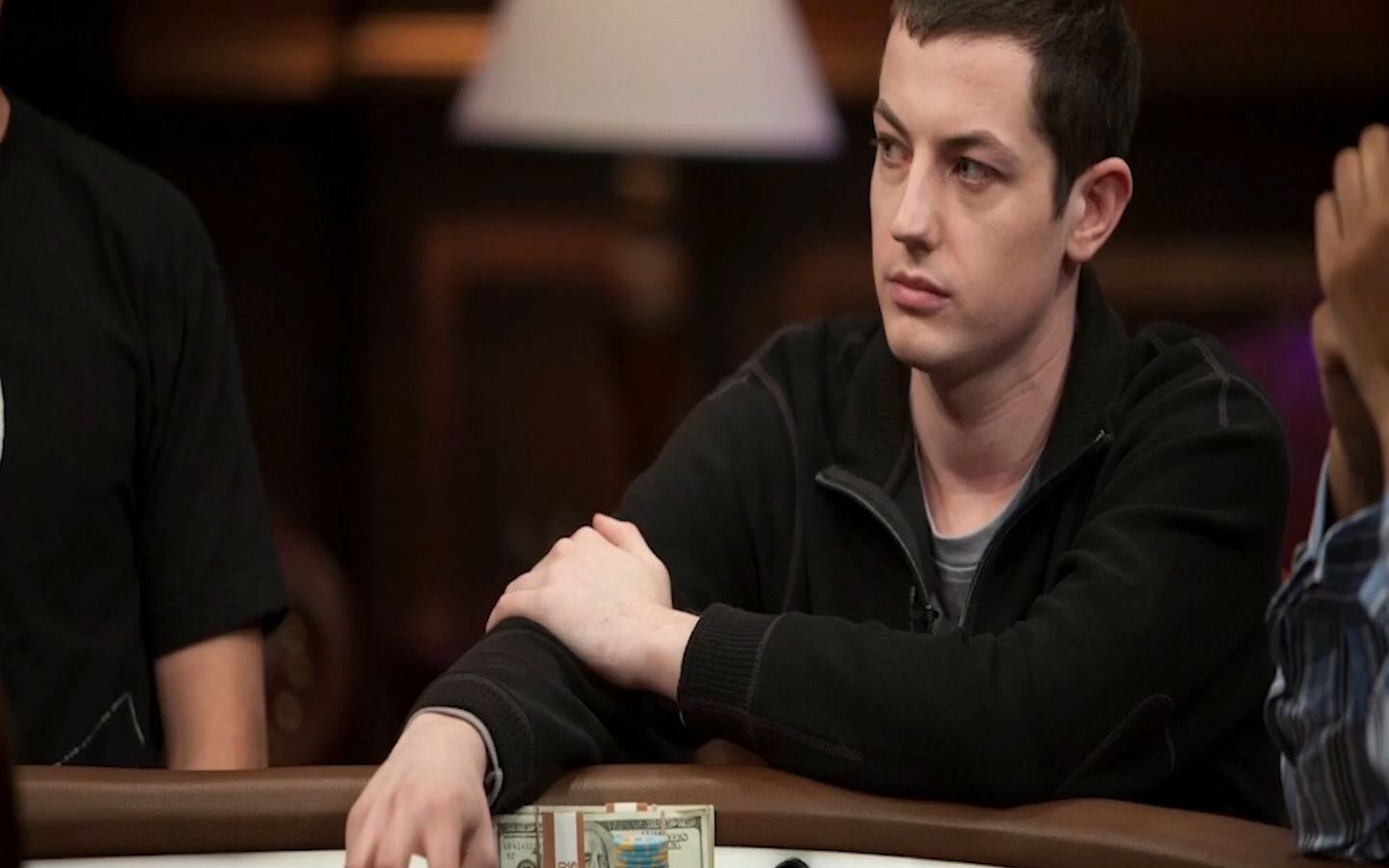 德州扑克:毒王打败hellmuth赢世纪之战