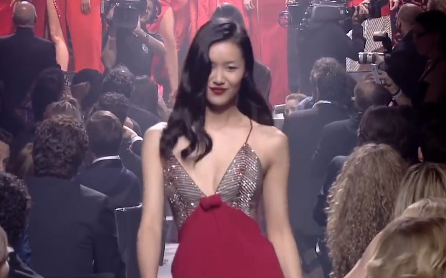 [图]【Gorgeous！全红时装秀】群模云集2014“反艾滋病”经典慈善时装秀【Red Runway Collection】