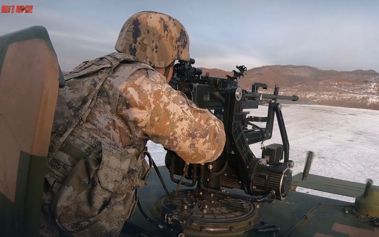 火力值拉满!车载重机枪实弹射击强势来袭!