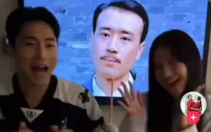 Télécharger la video: [tiktok]于和伟吐口水的梗终究是传到国外了