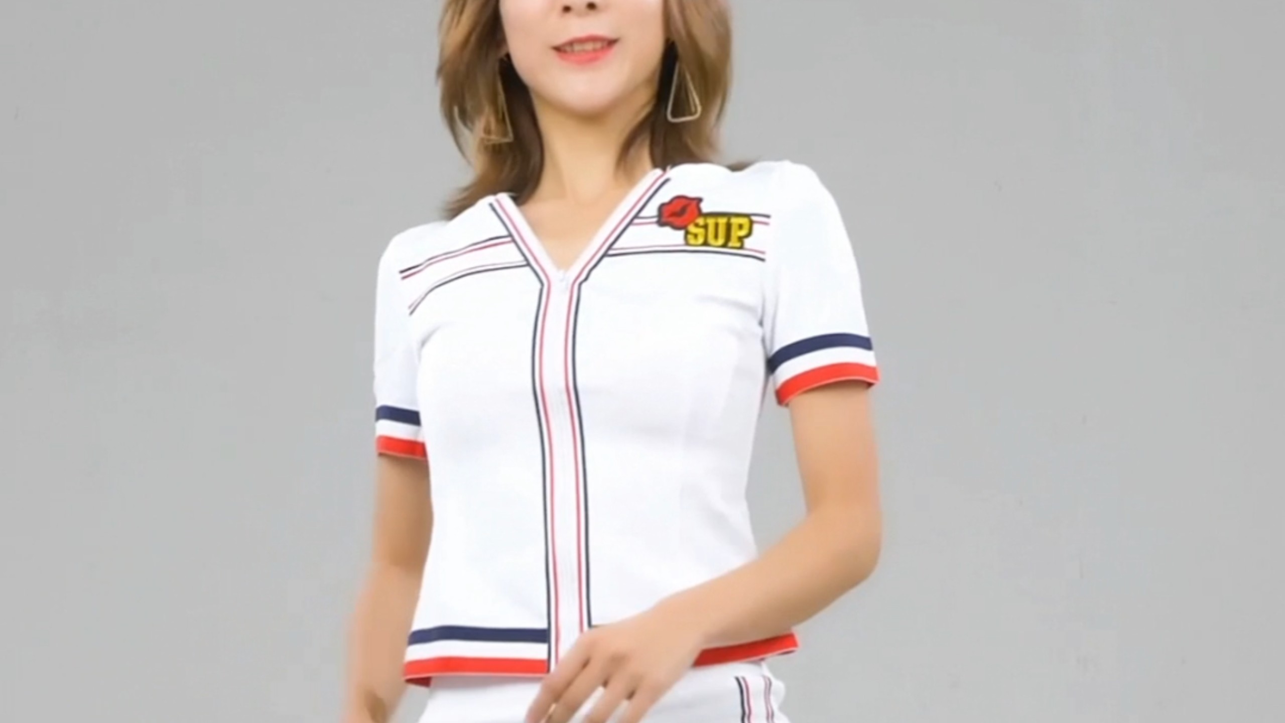 舞天团亚楠～早啊诸位～～