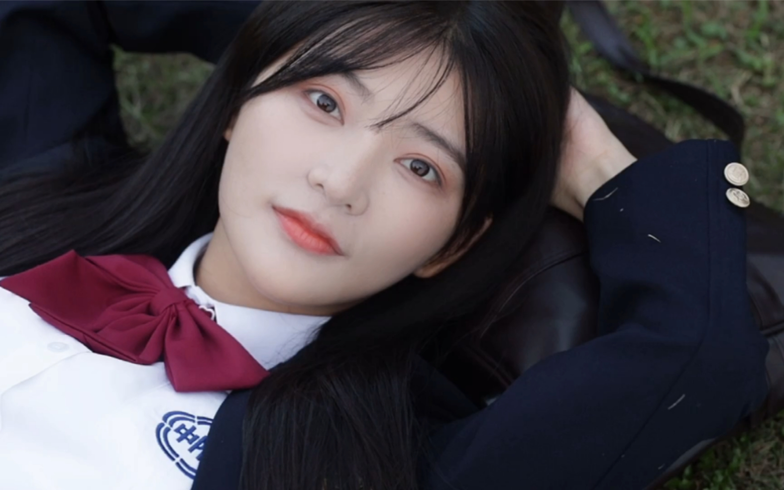 发一个学生墨【 杨伊墨】