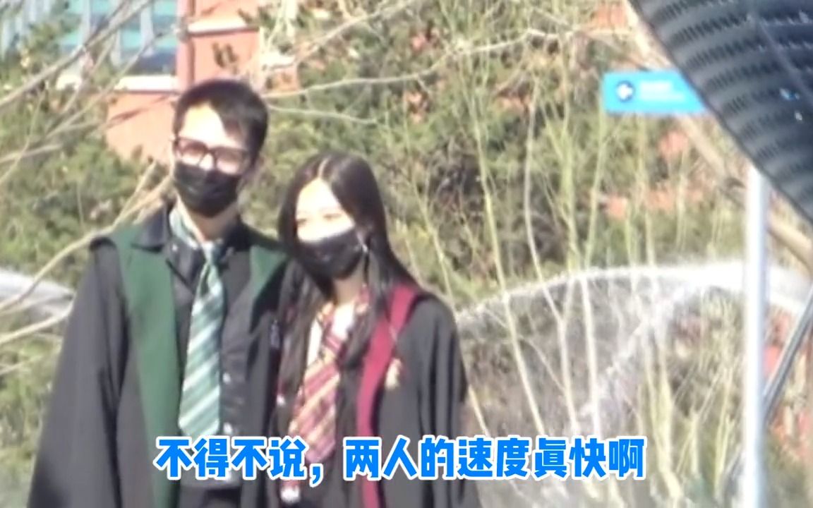 奉子结婚实锤?许魏洲和老婆张圣樱抱孩子现身,官宣结婚仅5个月哔哩哔哩bilibili