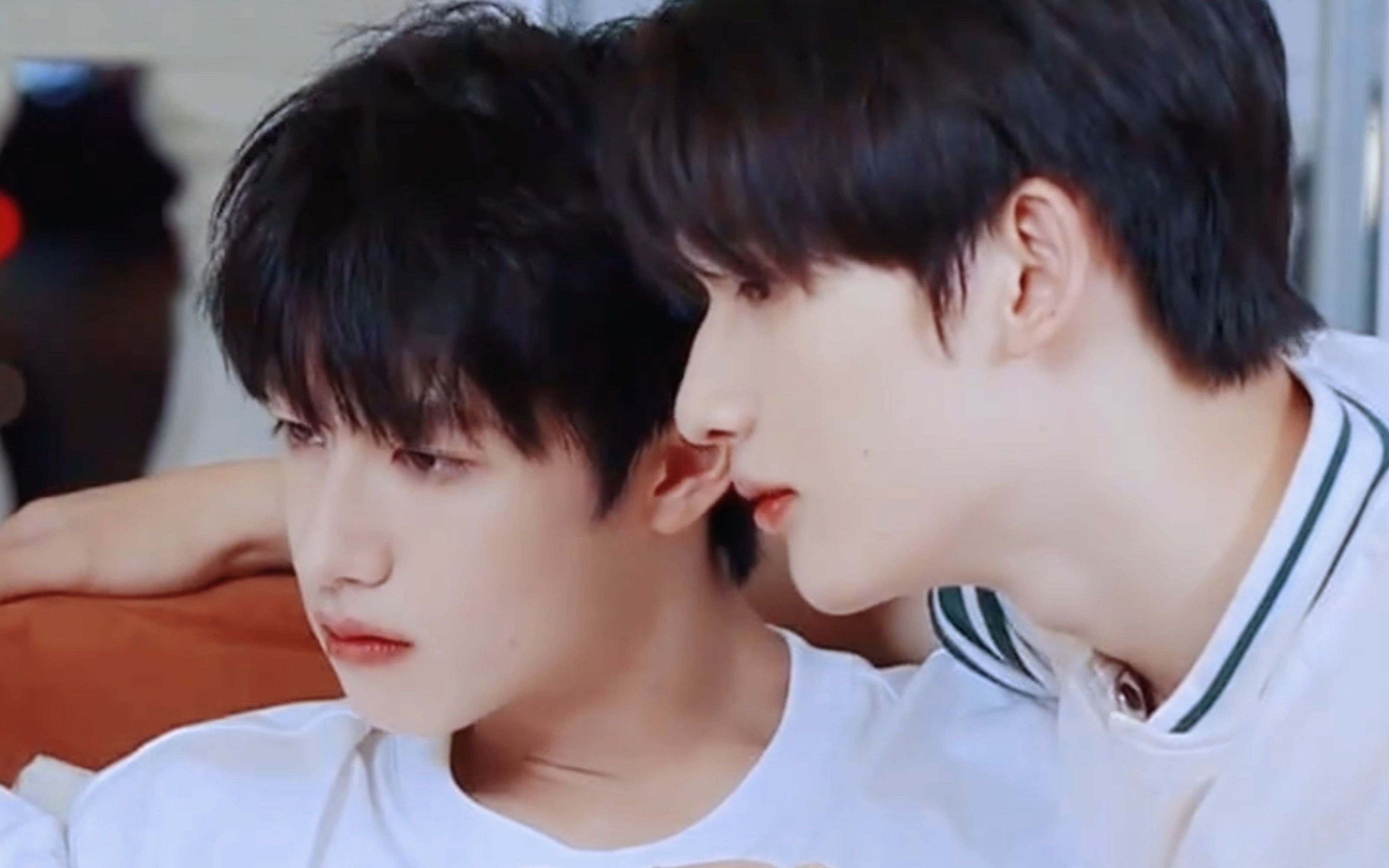 【余宇涵 | 朱志鑫】上 班 时 间 拍 情 侣 vlog ?