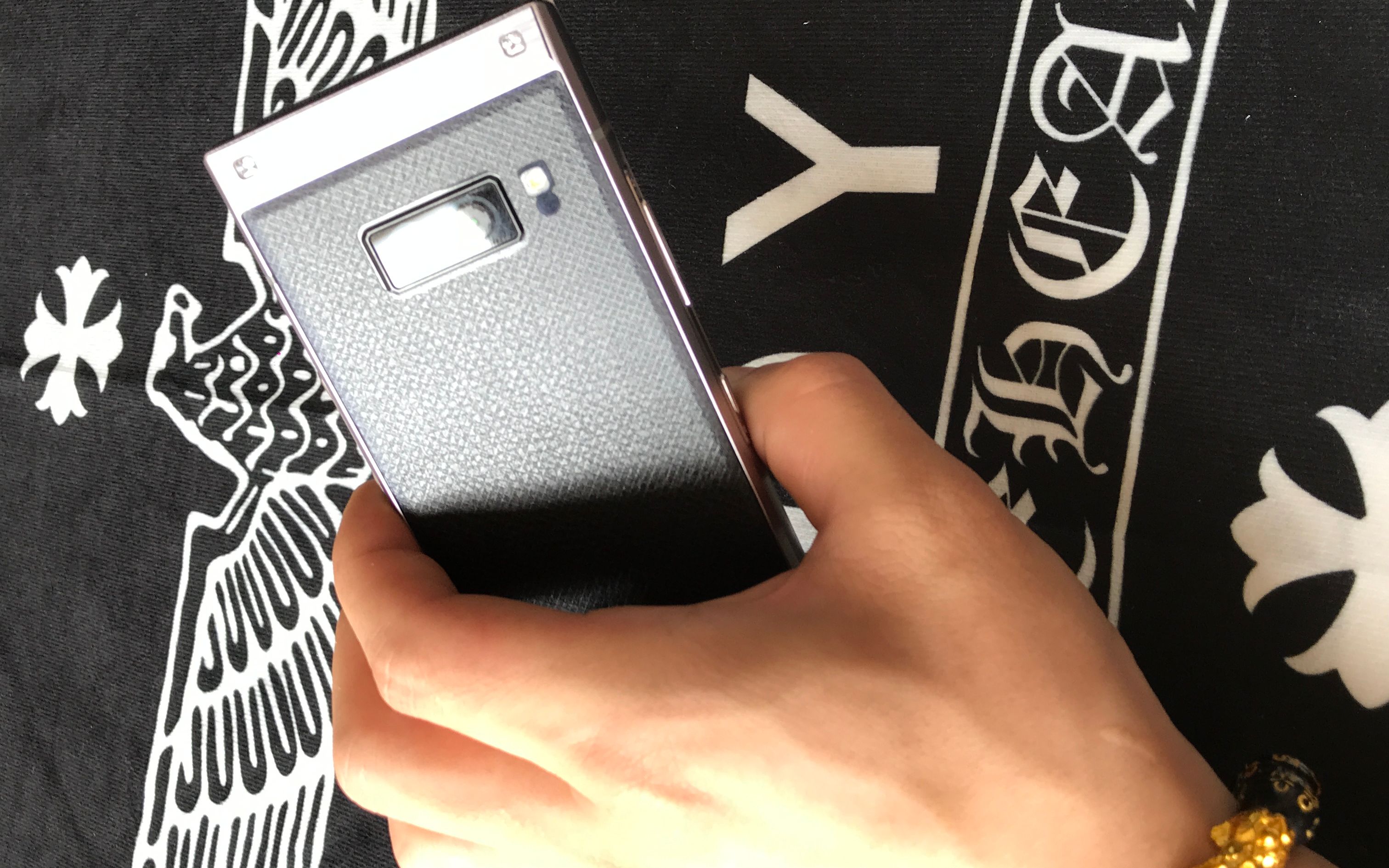 三星优思w2019高定版最新系统升级