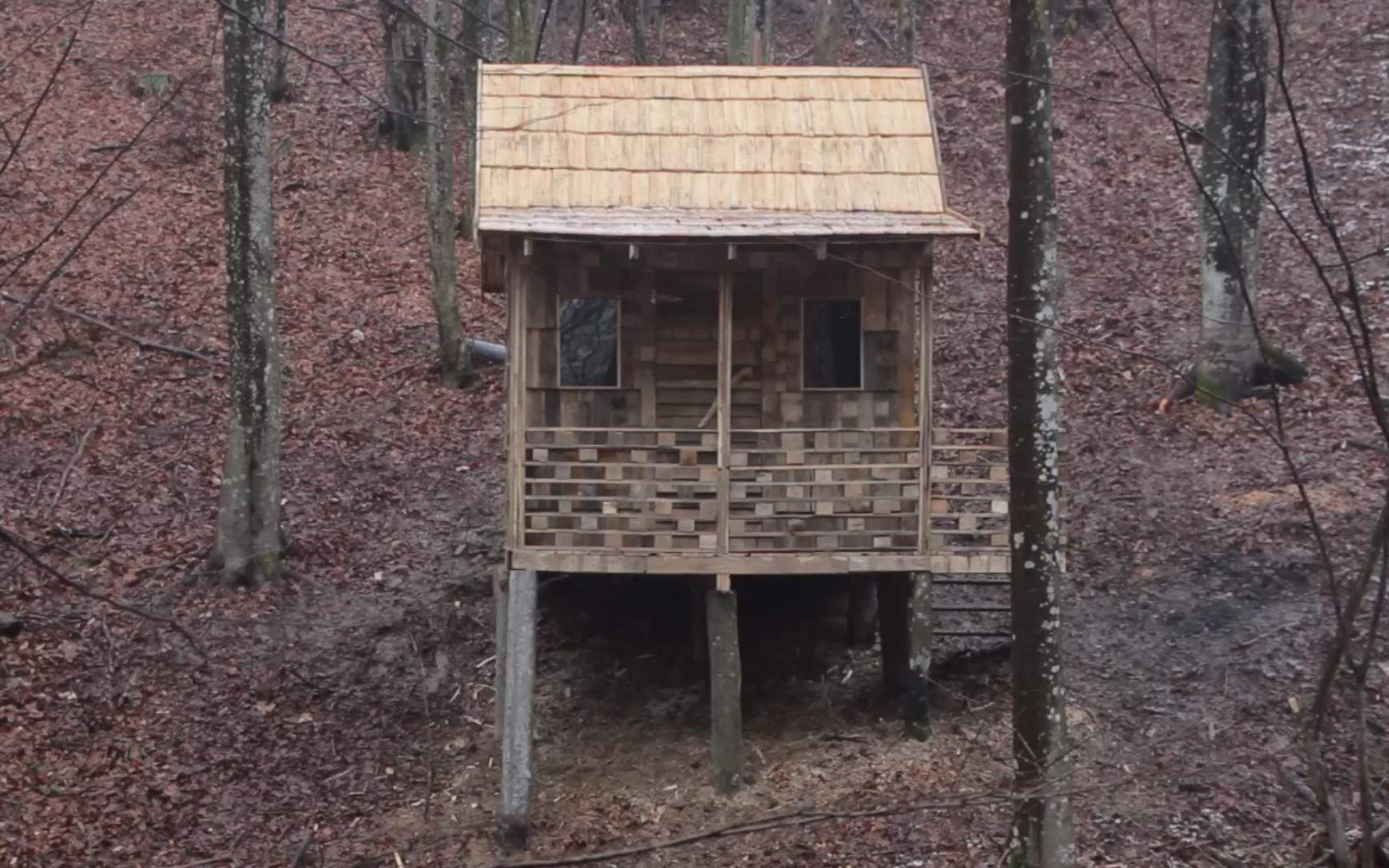 野外建造小木屋图片