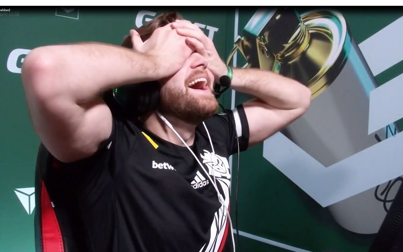 niko被艺术哥贴脸背刺原声大碟xd