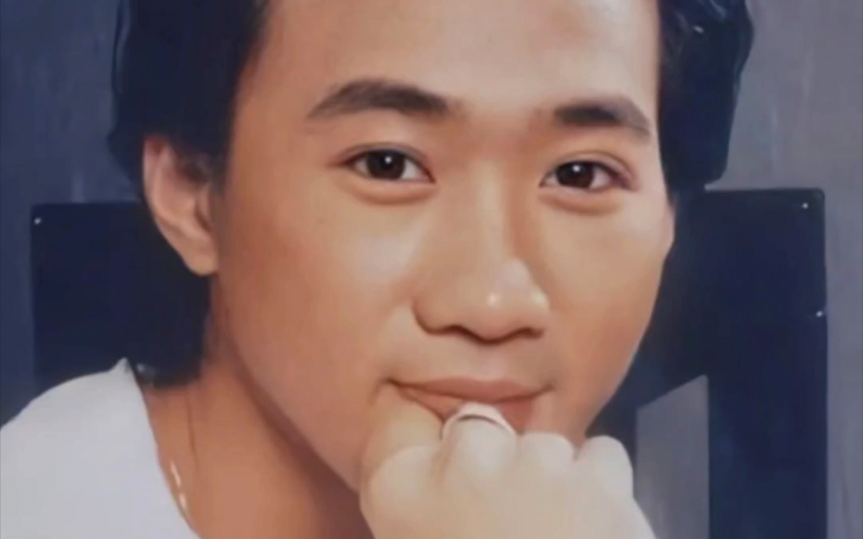 黄家驹帅气的出场方式,总有一个动作会让你心动,谢谢家驹欢快的飞吻