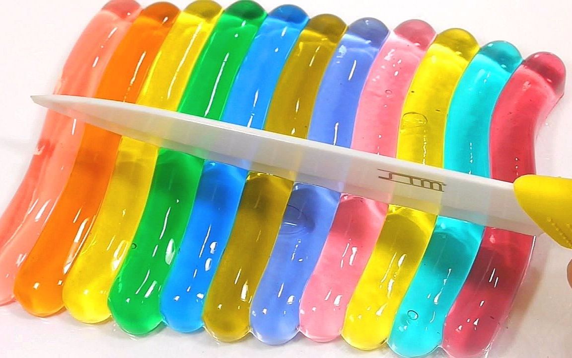 【狂魔玩玩具】切开一排软软的条状物