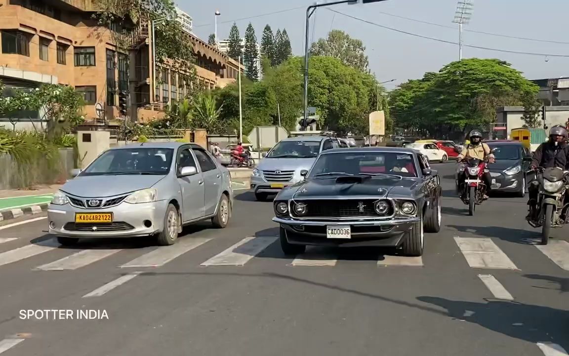 【汽车街拍】印度篇 约翰·维克1969年福特野马