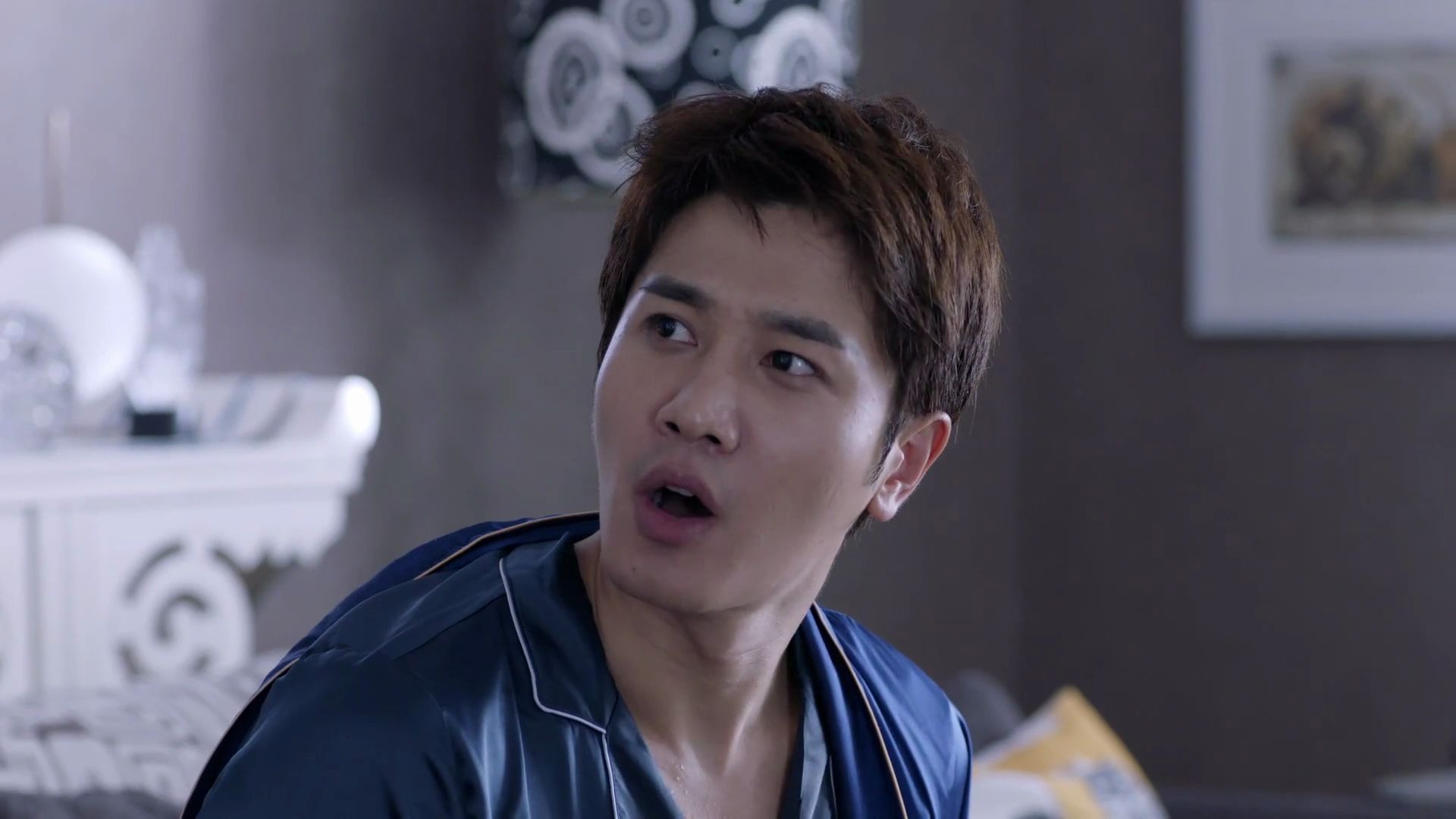 【彭冠英/窦骁】陈二凡个小作精,关空调,藏水各种骚操作!