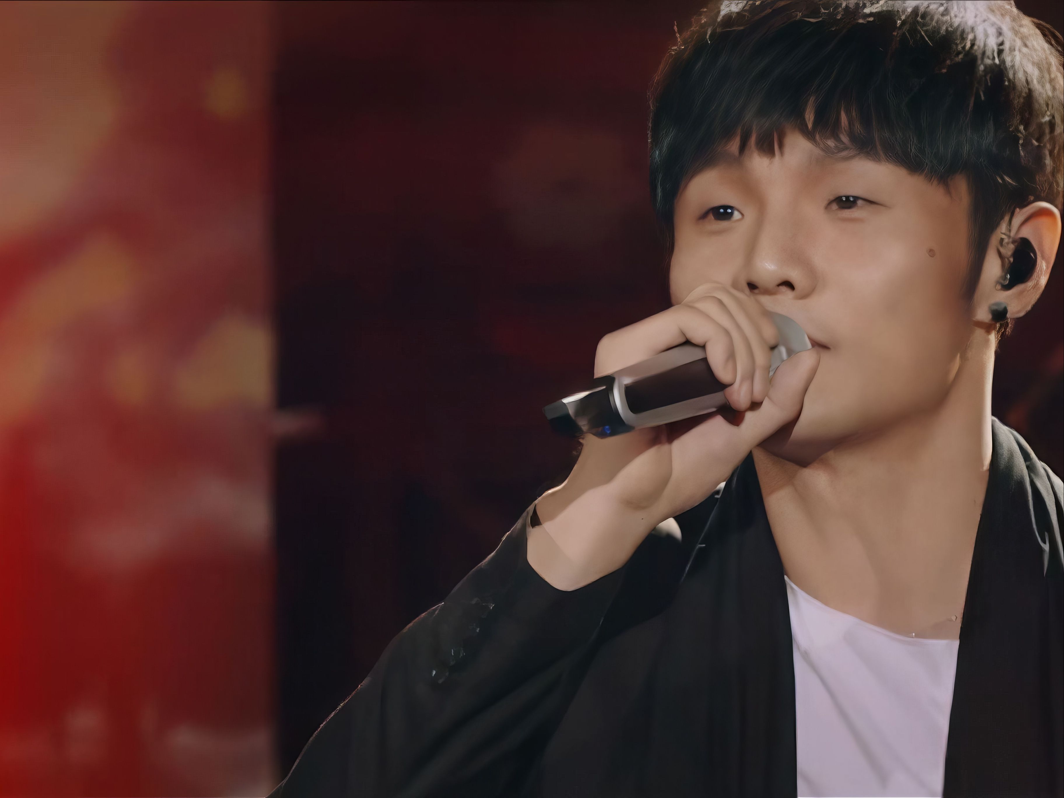 【4k60帧修复】李荣浩—模特 歌手现场 像顽皮的小猫 为明天的好奇而