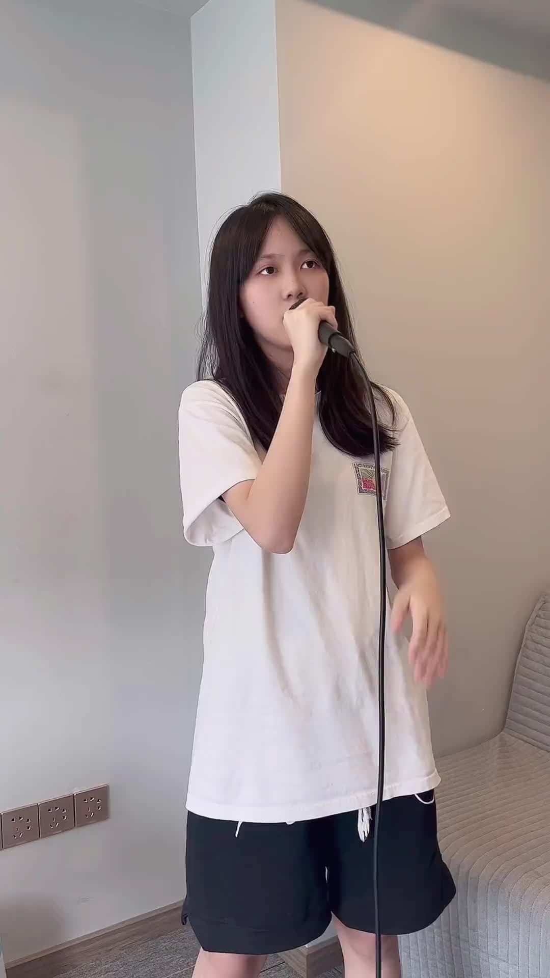 很久没有唱薛老师的歌了薛之谦夏侯钰涵孩子们唱歌吧