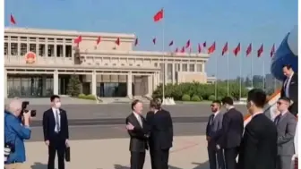 中美关系和中俄关系哪个更重要?