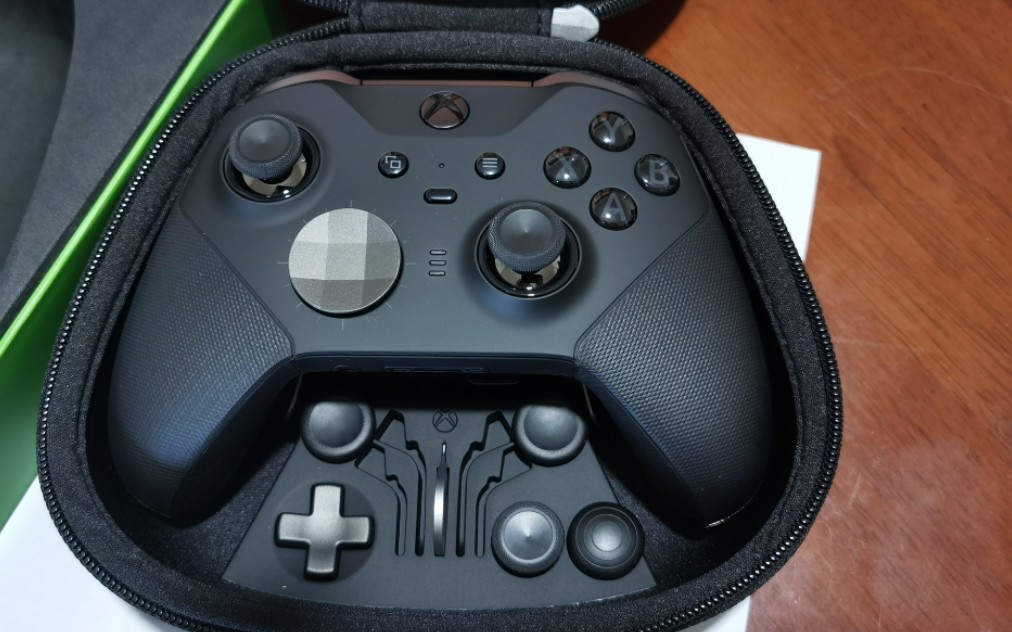 xbox 精英手柄 二代 开箱