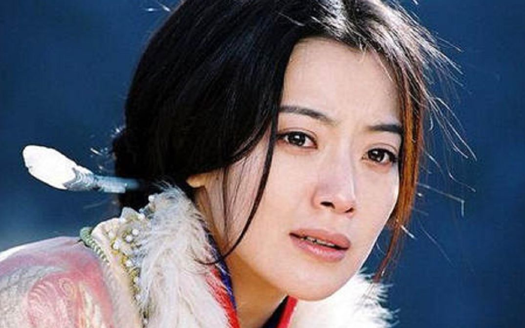 奇幻电影《神话》,成龙穿越时空,遇到了在地宫等待两千年的玉漱_哔哩