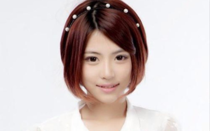 lunar女团成员mikuya周淑怡2011年16岁高一时美女私房菜录制采访