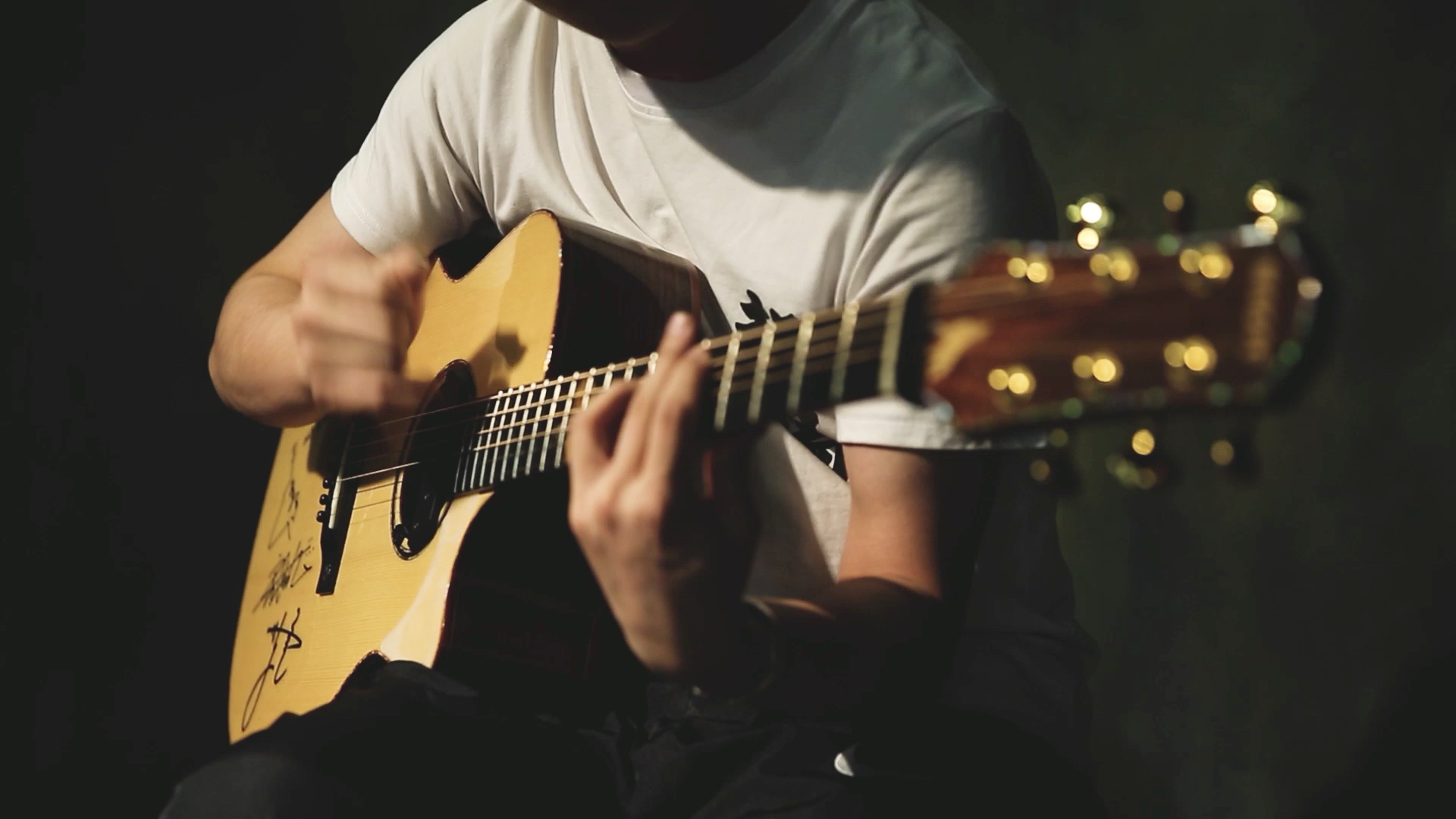 flaming 指弹吉他