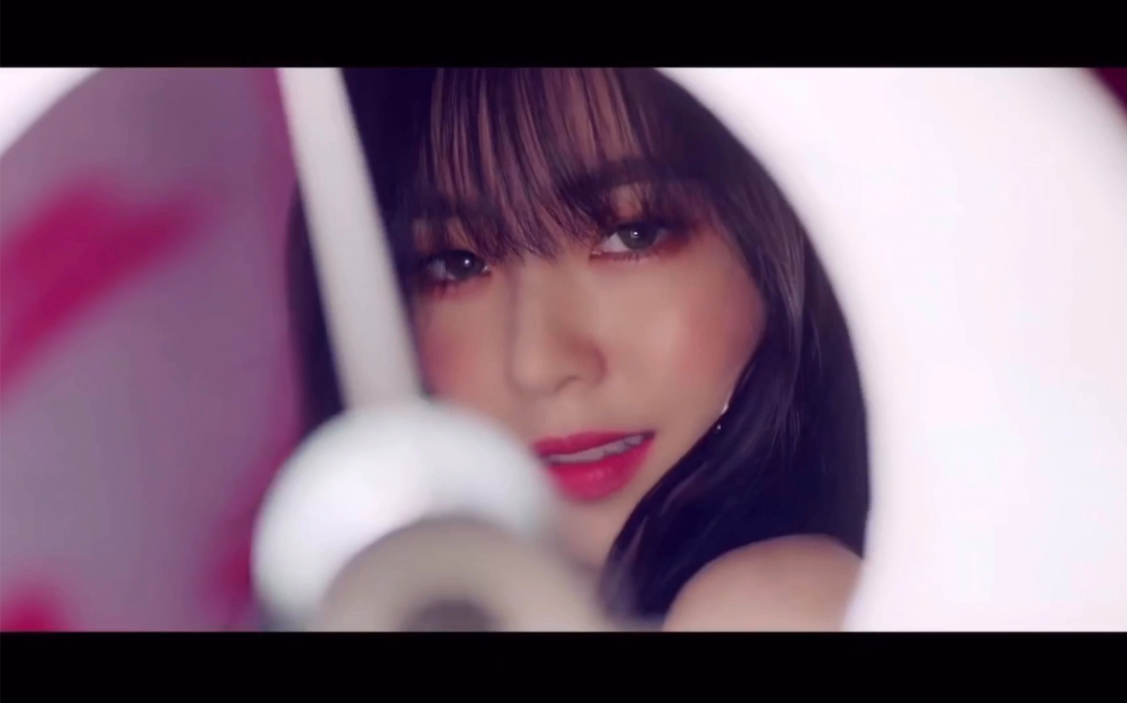 redvelvetirene裴珠泫心动镜头