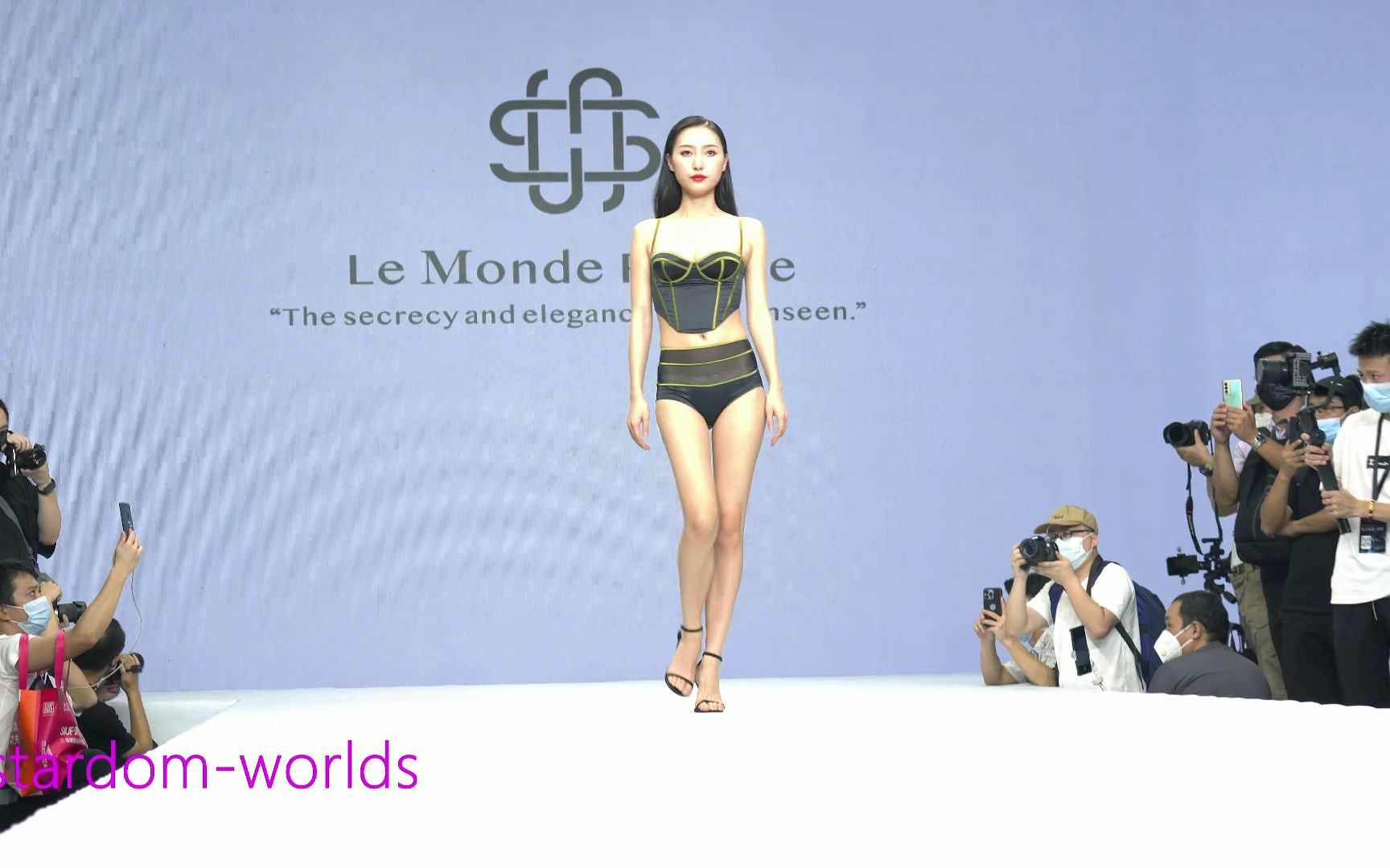 [图]4K SIUF 2022深圳内衣展 Le Monde Private 品牌内衣秀 3